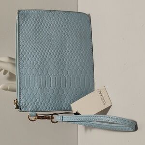Jules Kae Darla Vegan Croc Leather Pouch Wristlet Light Blue Detachable StrapNWT